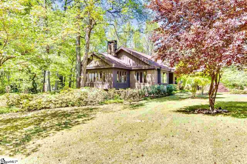 Property image 4 at 107 Highbourne Drive, Greenville, SC 29615