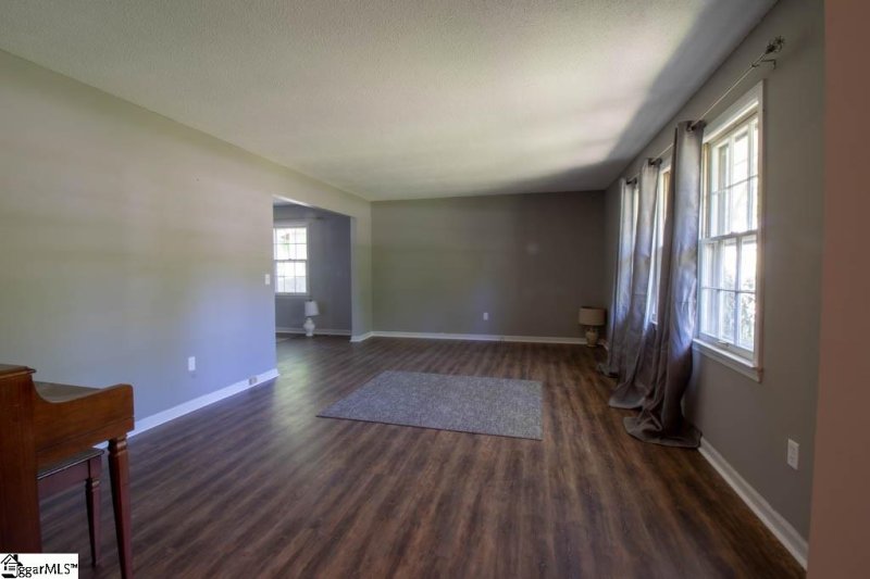 Property image 5 at 210 Buckingham Road, Easley, SC 29642