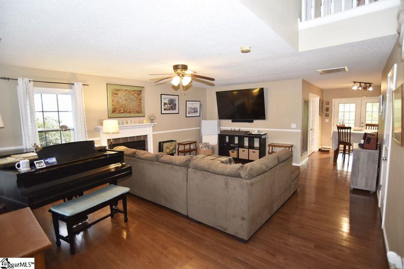 Property image 2 at 203 Gold Thread Way, Taylors, SC 29687