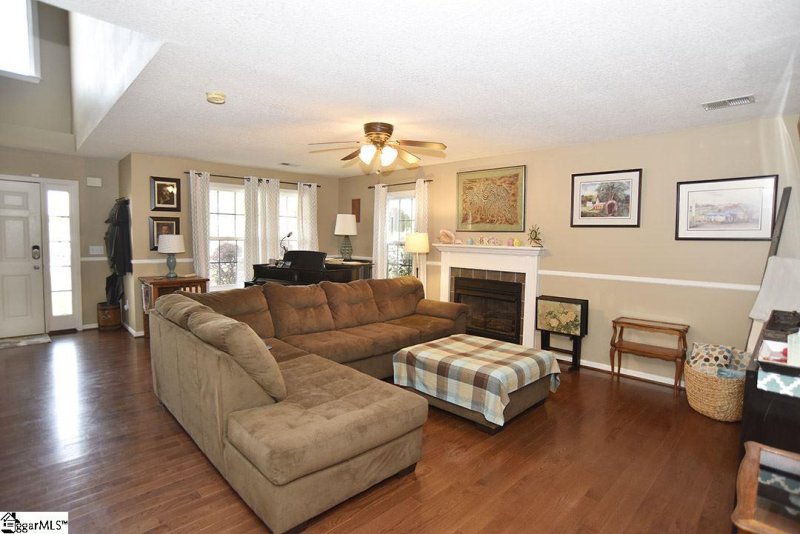 Property image 4 at 203 Gold Thread Way, Taylors, SC 29687