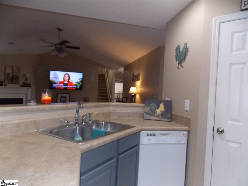 Property image 5 at 113 Wynette Way, Taylors, SC 29687-5636