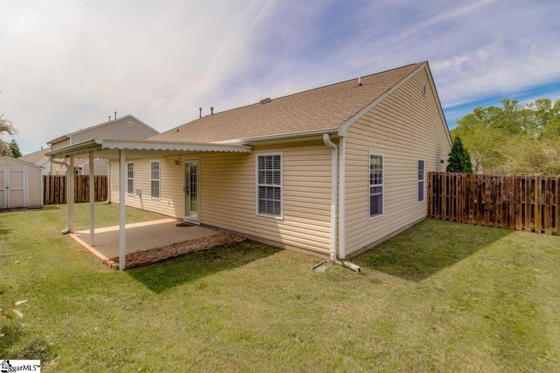 Property image 3 at 243 Rivers Edge Drive, Easley, SC 29642-1665