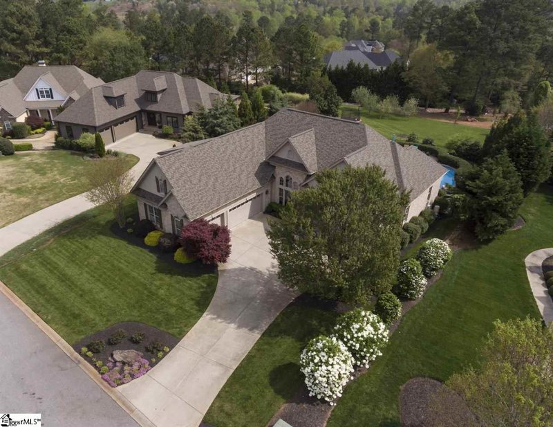 Property image 2 at 6 Redwing Court, Greer, SC 29651