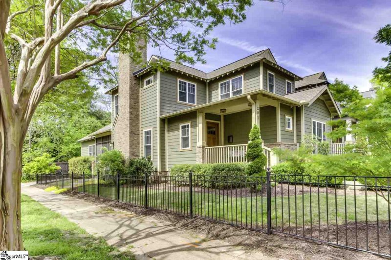 Property image 2 at 201 Lloyd Street, Greenville, SC 29601