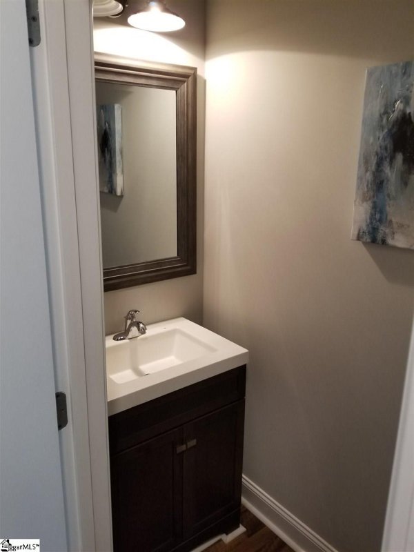 Property image 3 at 122 Village Court, Greer, SC 29651