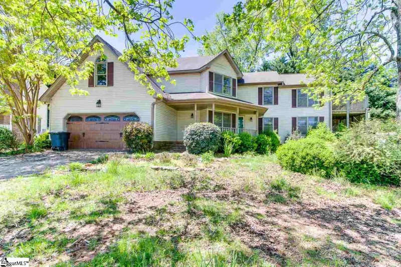 108 Oak Grove Lake Road