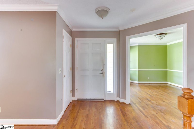 Property image 4 at 108 Oak Grove Lake Road, Greenville, SC 29615