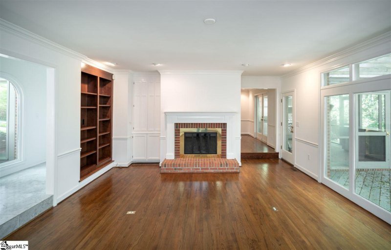 Property image 5 at 118 Hidden Hills Drive, Greenville, SC 29605