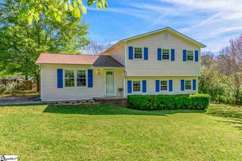 Property image 2 at 204 Green Drive, Liberty, SC 29657