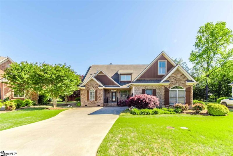 304 Asheton Lakes Way