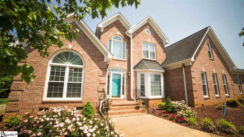 Property image 2 at 517 Silver Ridge Drive, Greer, SC 29651