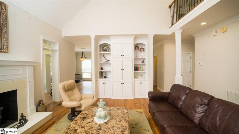 Property image 5 at 517 Silver Ridge Drive, Greer, SC 29651