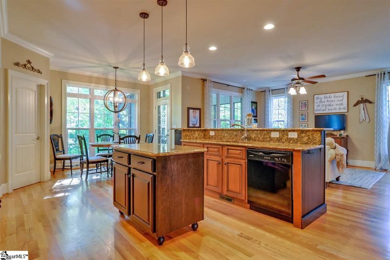 Property image 2 at 212 Waverly Hall Lane, Simpsonville, SC 29681