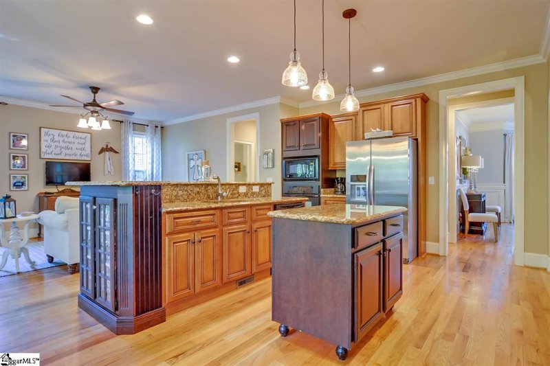 Property image 3 at 212 Waverly Hall Lane, Simpsonville, SC 29681