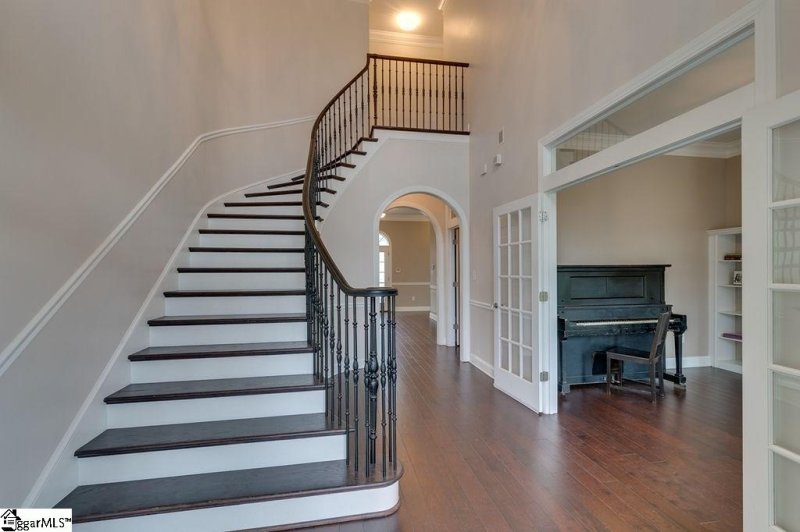 Property image 3 at 112 Century Court, Gray Court, SC 29645