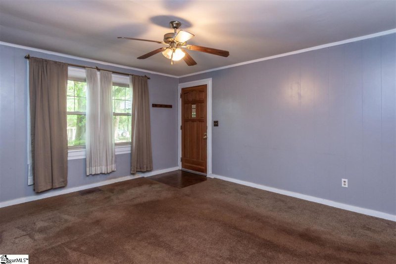 Property image 5 at 23 Circle Drive, Greenville, SC 29617