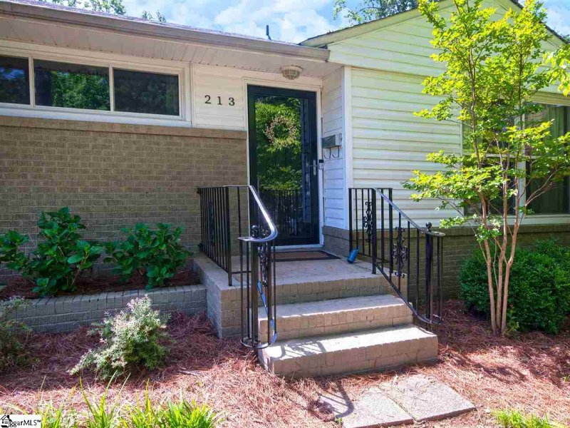 Property image 4 at 213 Broughton Drive, Greenville, SC 29609