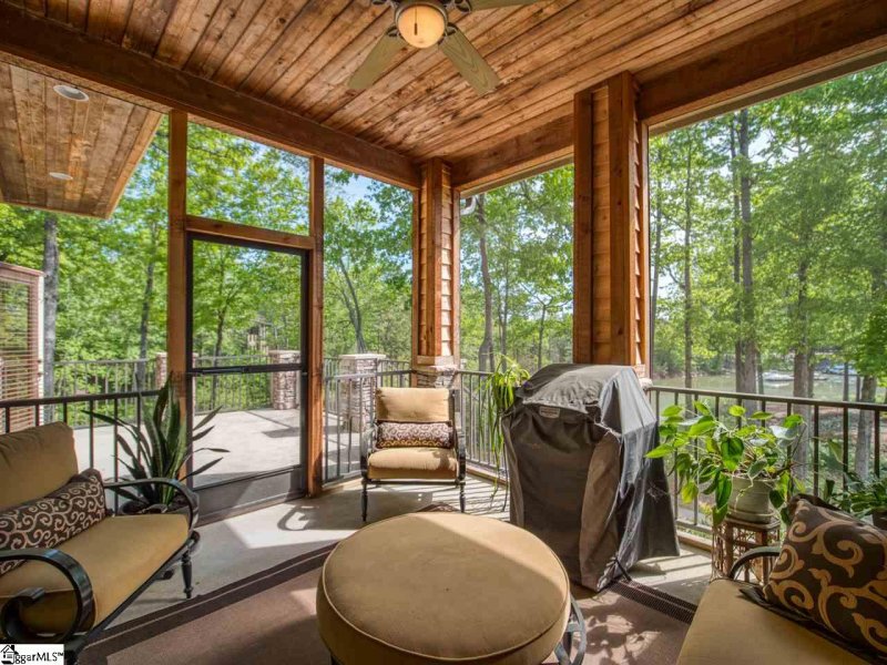 Property image 3 at 414 Sunset Point Drive, West Union, SC 29696