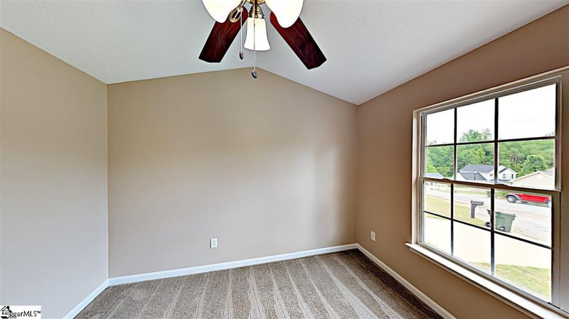 Property image 4 at 504 Appling Court, Greer, SC 29651