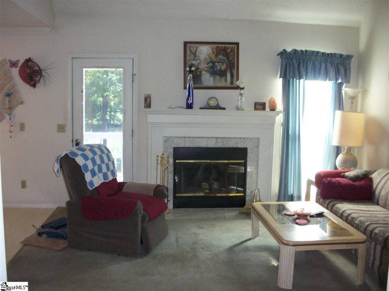 Property image 2 at 202 Ginger Lane, Taylors, SC 29687