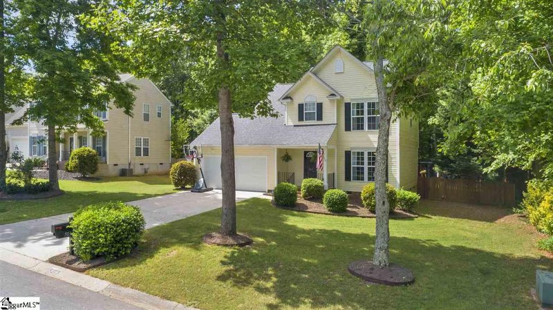 Property image 2 at 503 Scarlet Oak Drive, Fountain Inn, SC 29644