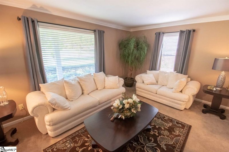 Property image 5 at 304 Poplar Lane, Mauldin, SC 29662