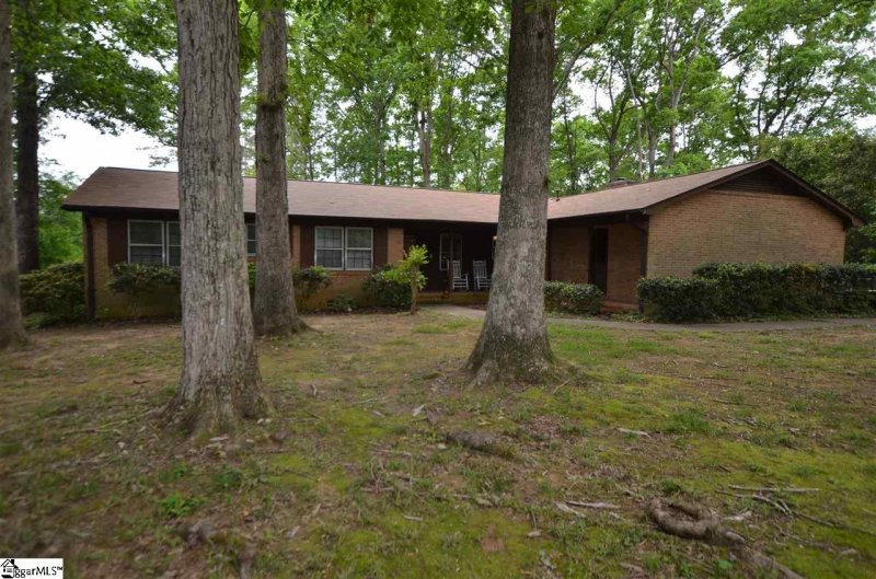 Property image 2 at 531 Royal Oak Drive, Spartanburg, SC 29302