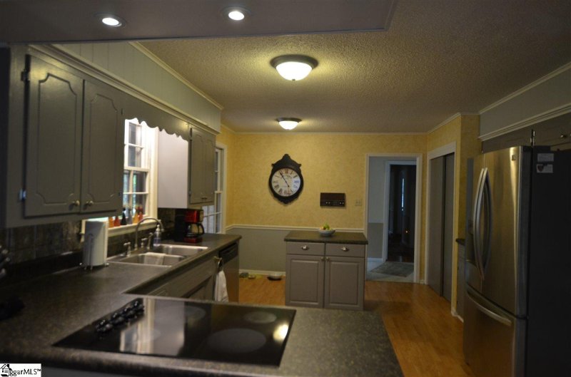 Property image 5 at 531 Royal Oak Drive, Spartanburg, SC 29302