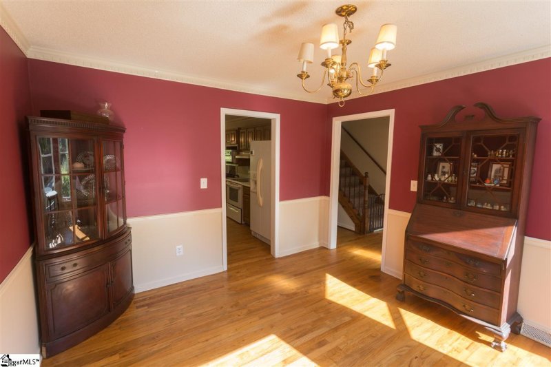 Property image 2 at 213 Squires Creek Road, Simpsonville, SC 29681-7240