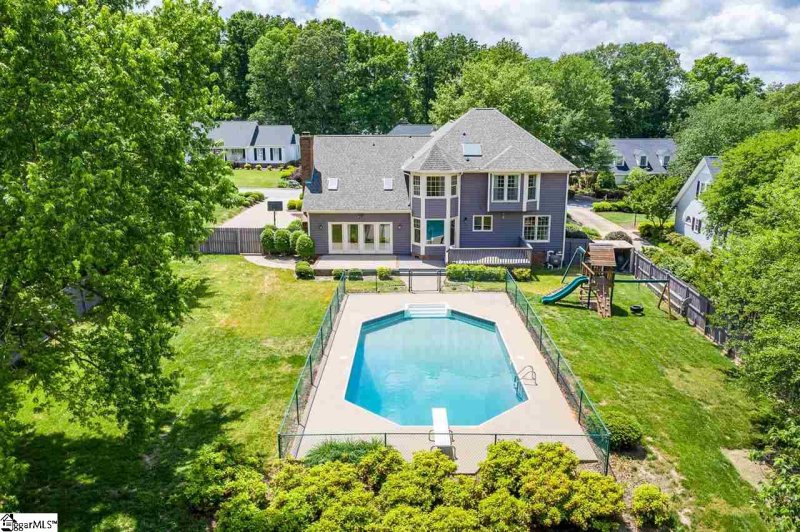 Property image 5 at 109 W Hackney Road, Greer, SC 29650