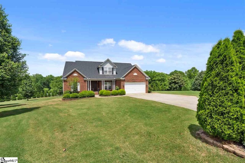 Property image 2 at 229 Ridge Bay Court, Greenville, SC 29611