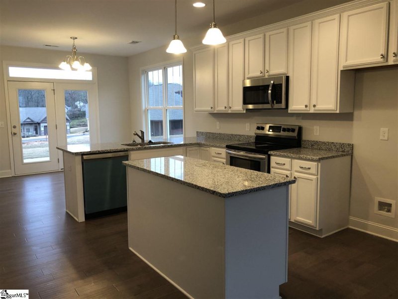Property image 2 at 104 Ramshackle Way, Greer, SC 29650
