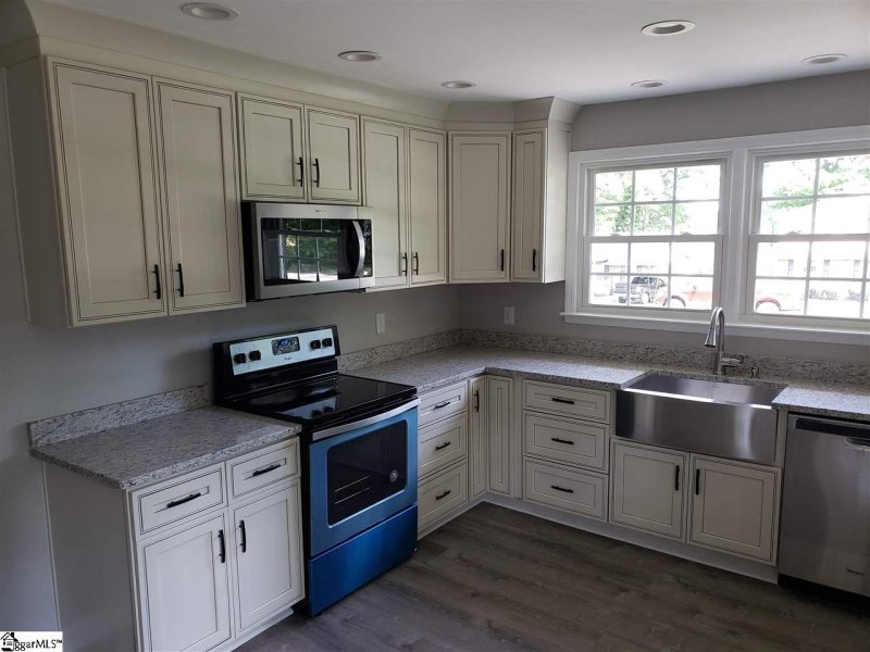 Property image 3 at 4 Strand Court, Taylors, SC 29687-3517