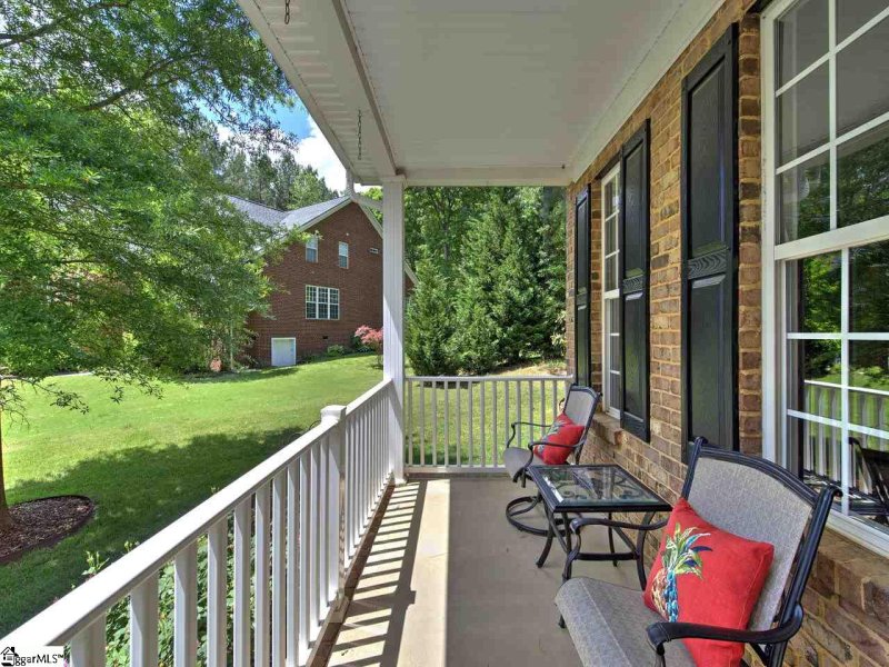 Property image 3 at 10 Midcroft Court, Greenville, SC 29607-4966