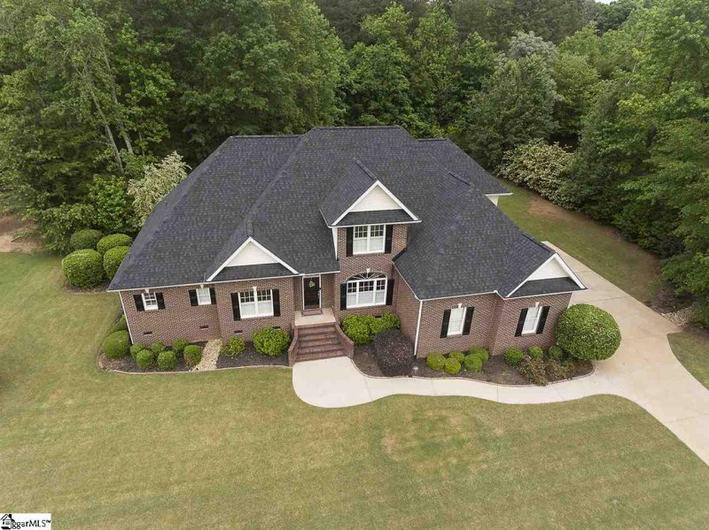 Property image 3 at 316 Providence Way, Easley, SC 29642