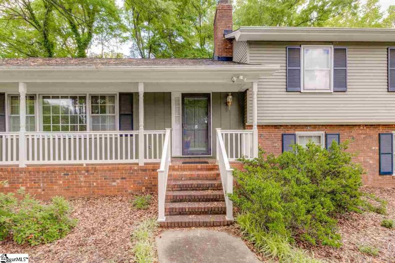 Property image 2 at 5 Donington Drive, Greenville, SC 29615