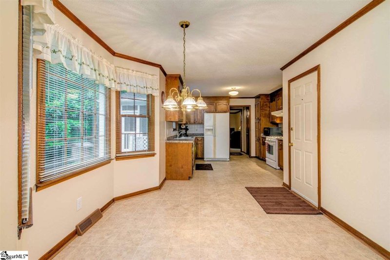 Property image 5 at 415 Spring Meadow Road, Simpsonville, SC 29680