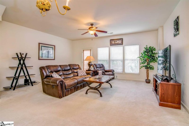 Property image 2 at 103 Sylvan Oak Way, Simpsonville, SC 29681