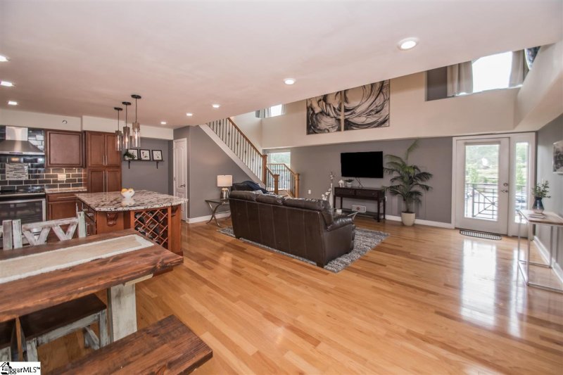 Property image 5 at 1001 S Church Street, Greenville, SC 29601
