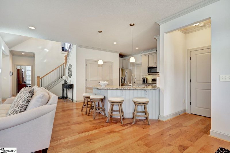 Property image 4 at 76 Vinton Drive, Greer, SC 29651