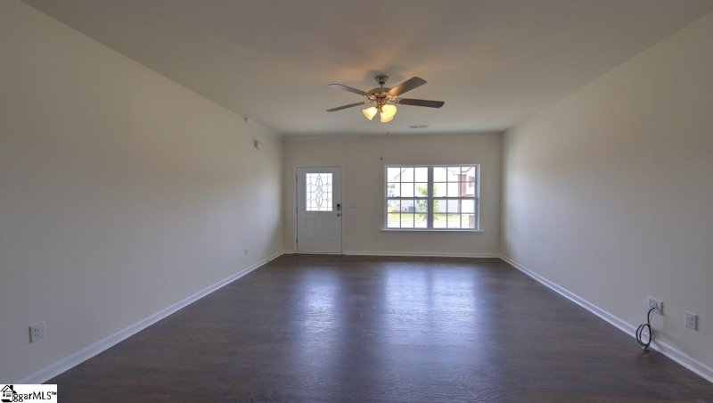 Property image 3 at 210 Addlestone Circle, Fountain Inn, SC 29644