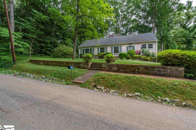 Property image 4 at 36 Fernwood Lane, Greenville, SC 29607