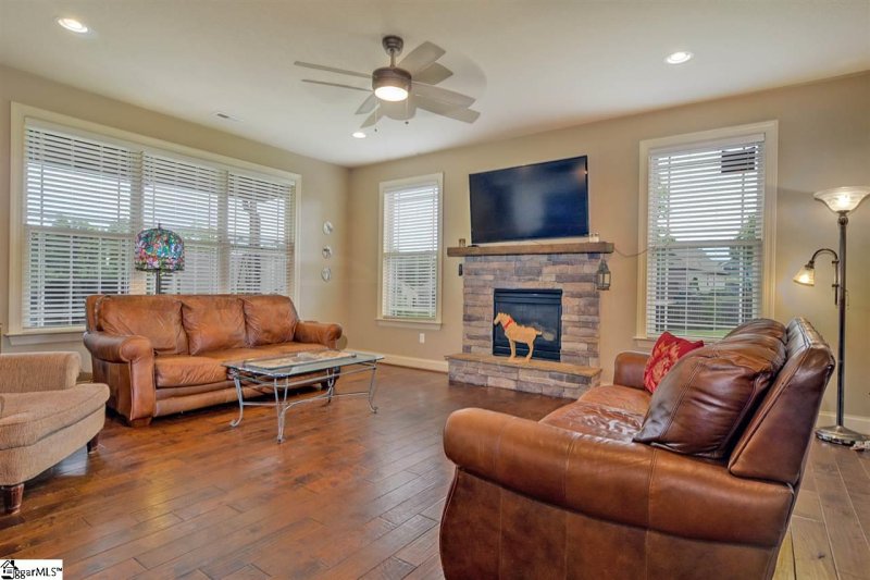 Property image 2 at 300 Tineke Way, Travelers Rest, SC 29690