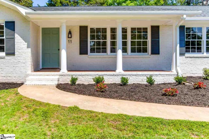 Property image 3 at 11 Howell Circle, Greenville, SC 29615