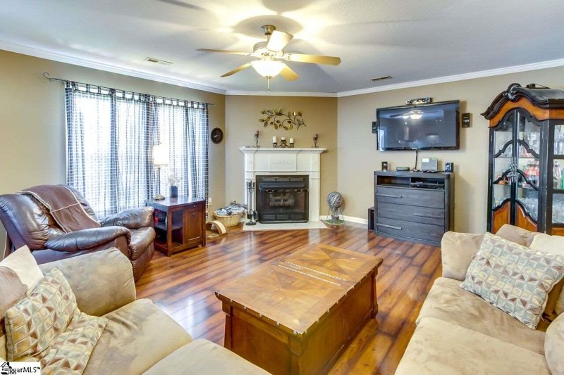 Property image 4 at 118 Spindleback Way, Greer, SC 29651