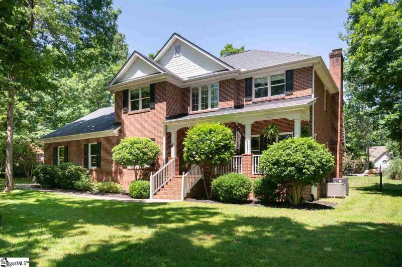 Property image 3 at 10 Clearwater Court, Taylors, SC 29687