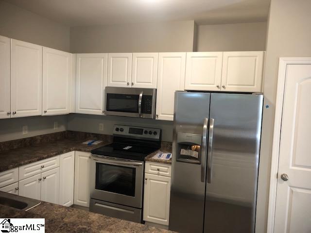 Property image 4 at 103 A Woodside Circle, Greenville, SC 29609