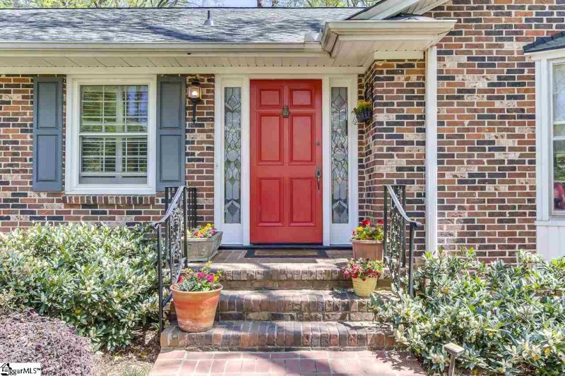 Property image 2 at 34 Valerie Drive, Greenville, SC 29615