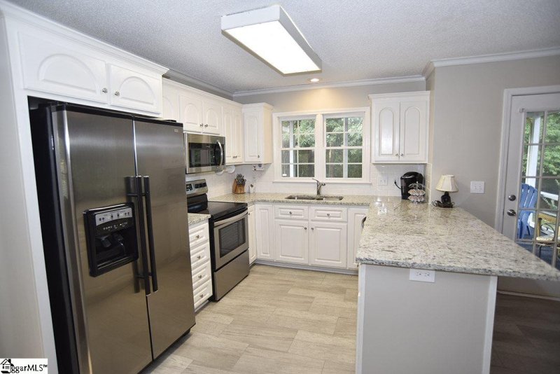 Property image 4 at 12 Woodwind Way, Greer, SC 29651