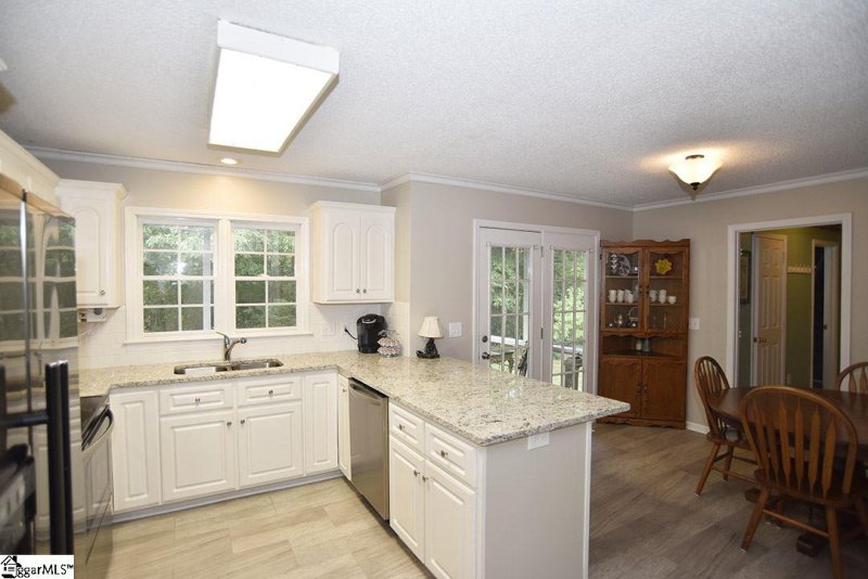 Property image 5 at 12 Woodwind Way, Greer, SC 29651